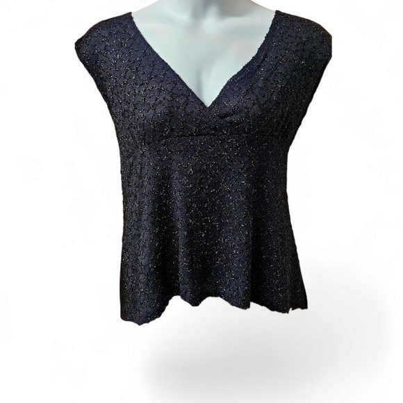 Julie's Closet Elegant Black and Gold Blouse - Picture 1 of 12